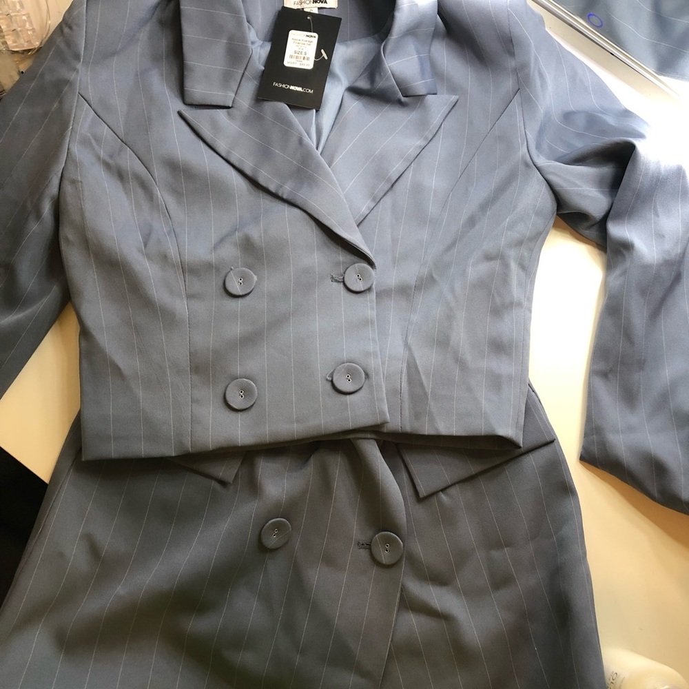 Pinstripe set